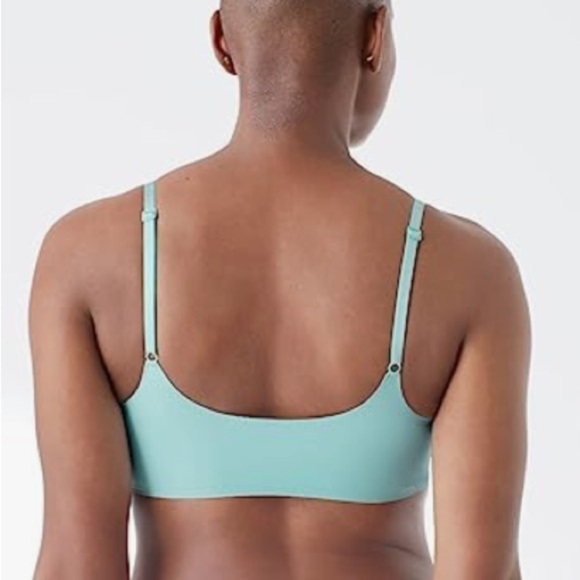 NWT True Body Scoop Neck Adjustable Strap Bra Sky Blue - Picture 2 of 4
